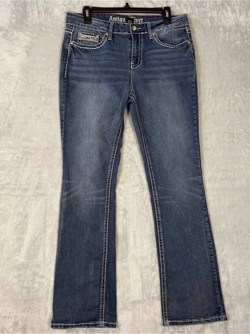 Antique Rivet Bootcut Jeans Embroidered Rhinestone Womans Sz 30 Embellished